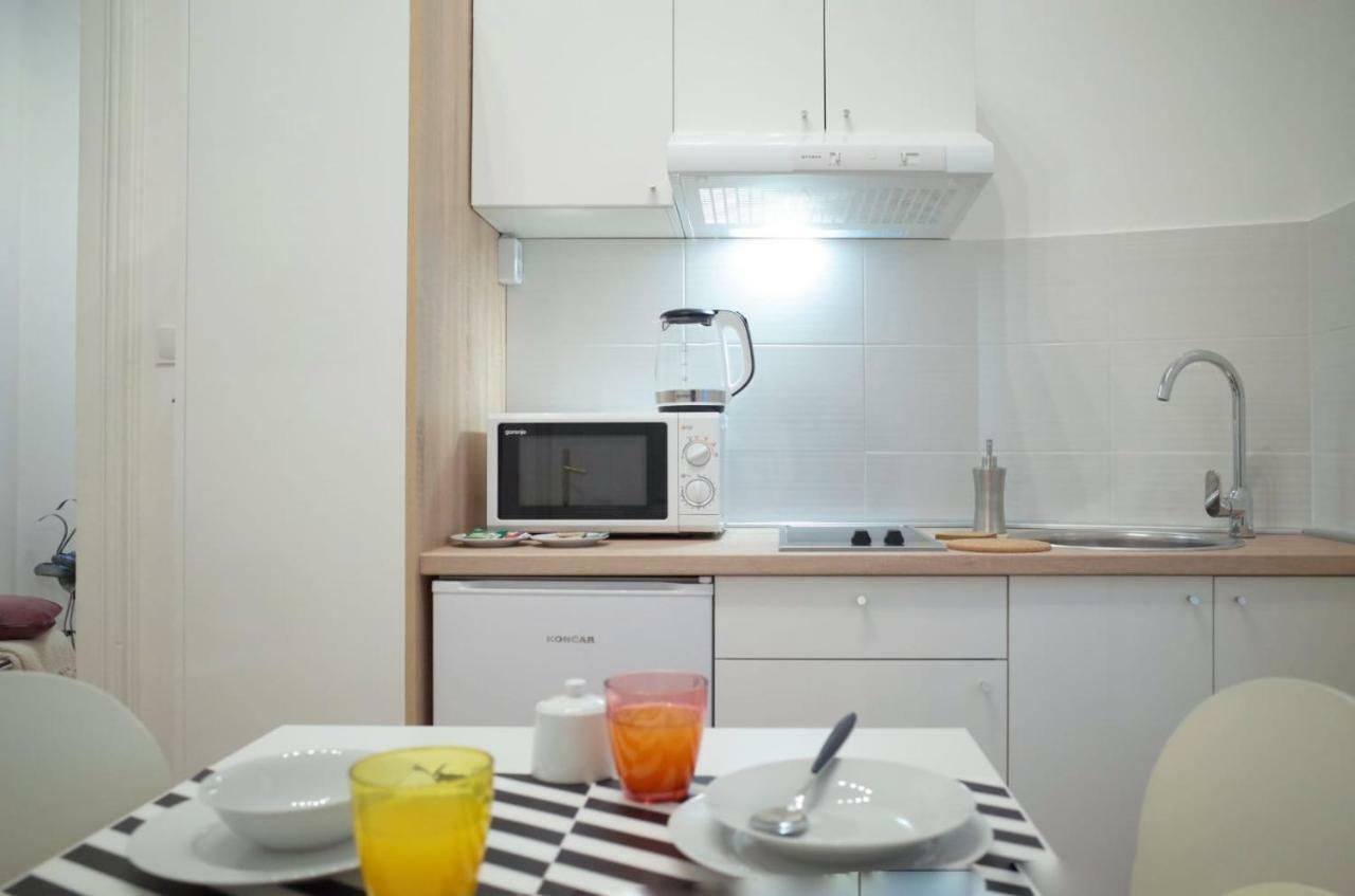 Sedaki Apartments In The Center Of Загреб Екстериор снимка