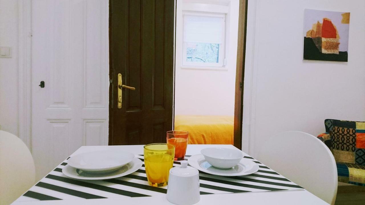 Sedaki Apartments In The Center Of Загреб Екстериор снимка